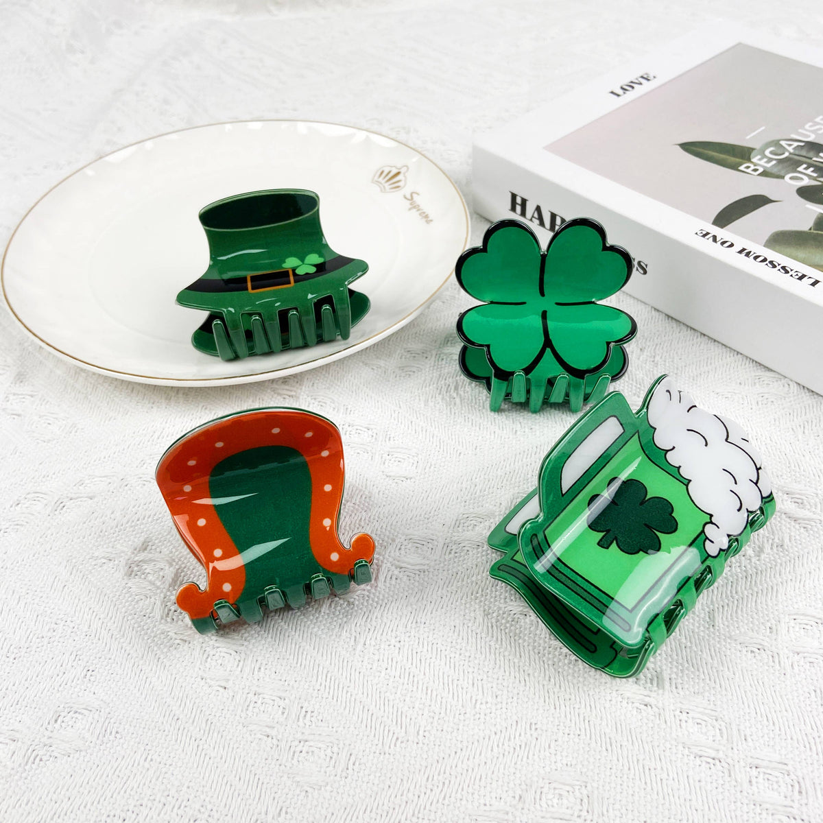 St. Patrick&#39;s Day Shamrock Hat Hair Clip