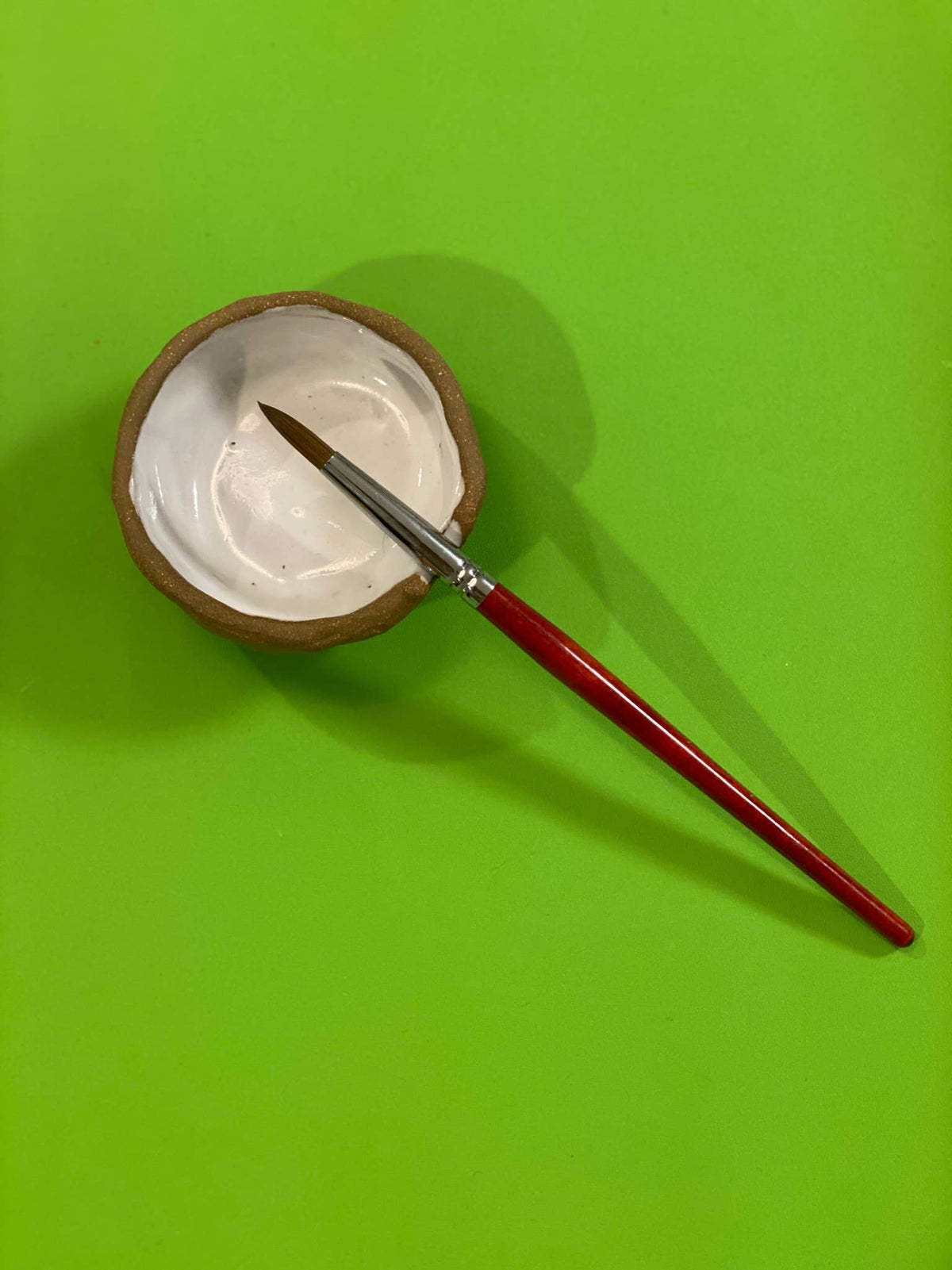 Hybrid Paint Brush Rest and Mixing Dish