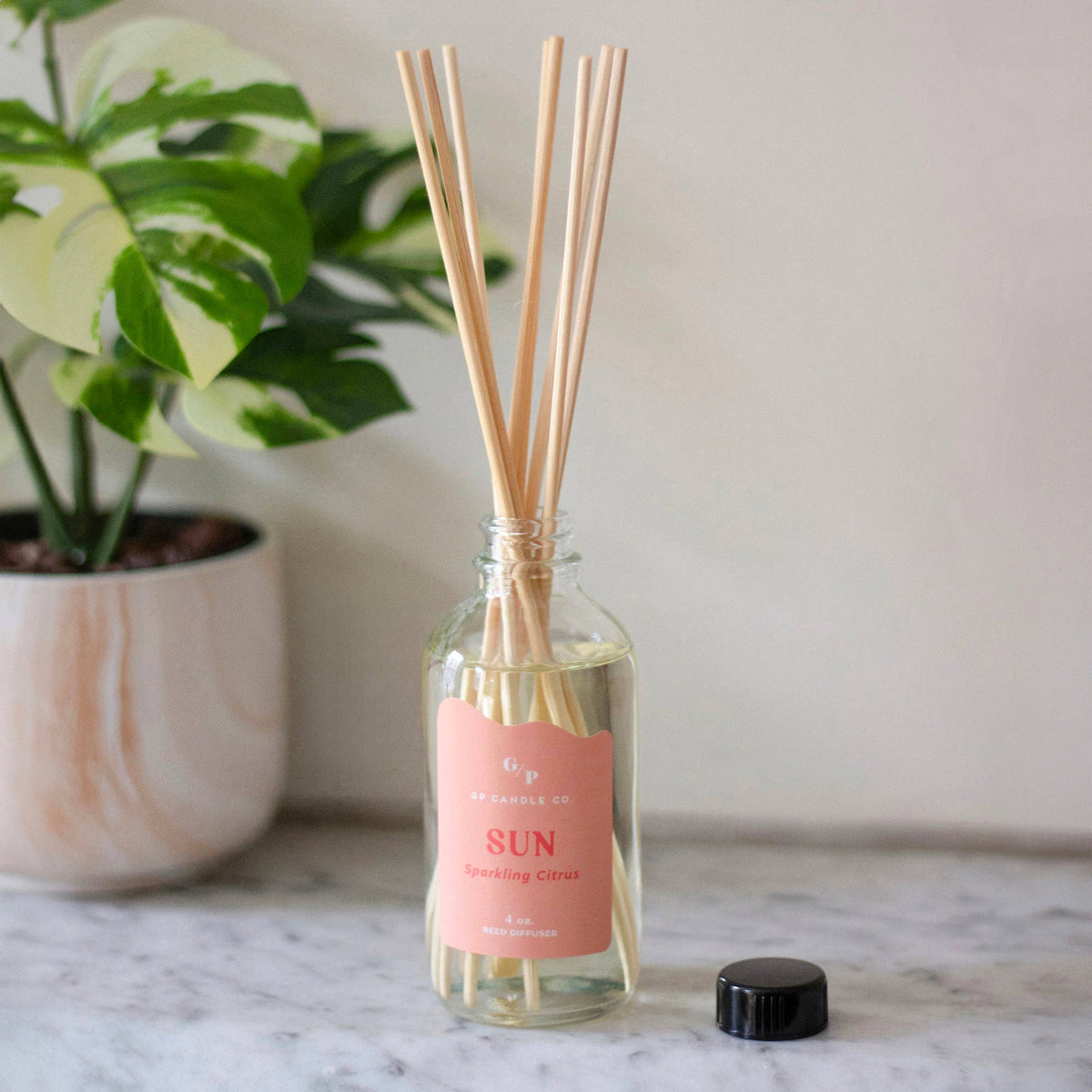 Sun 4 oz. Hue Reed Diffuser (Sparkling Citrus)