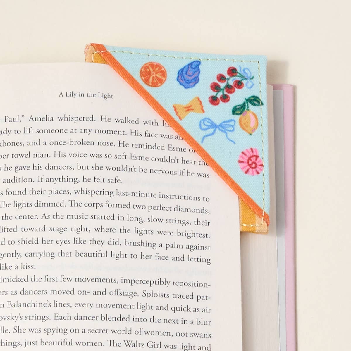 Corner Keeper Fabric Bookmark–Italian Summer