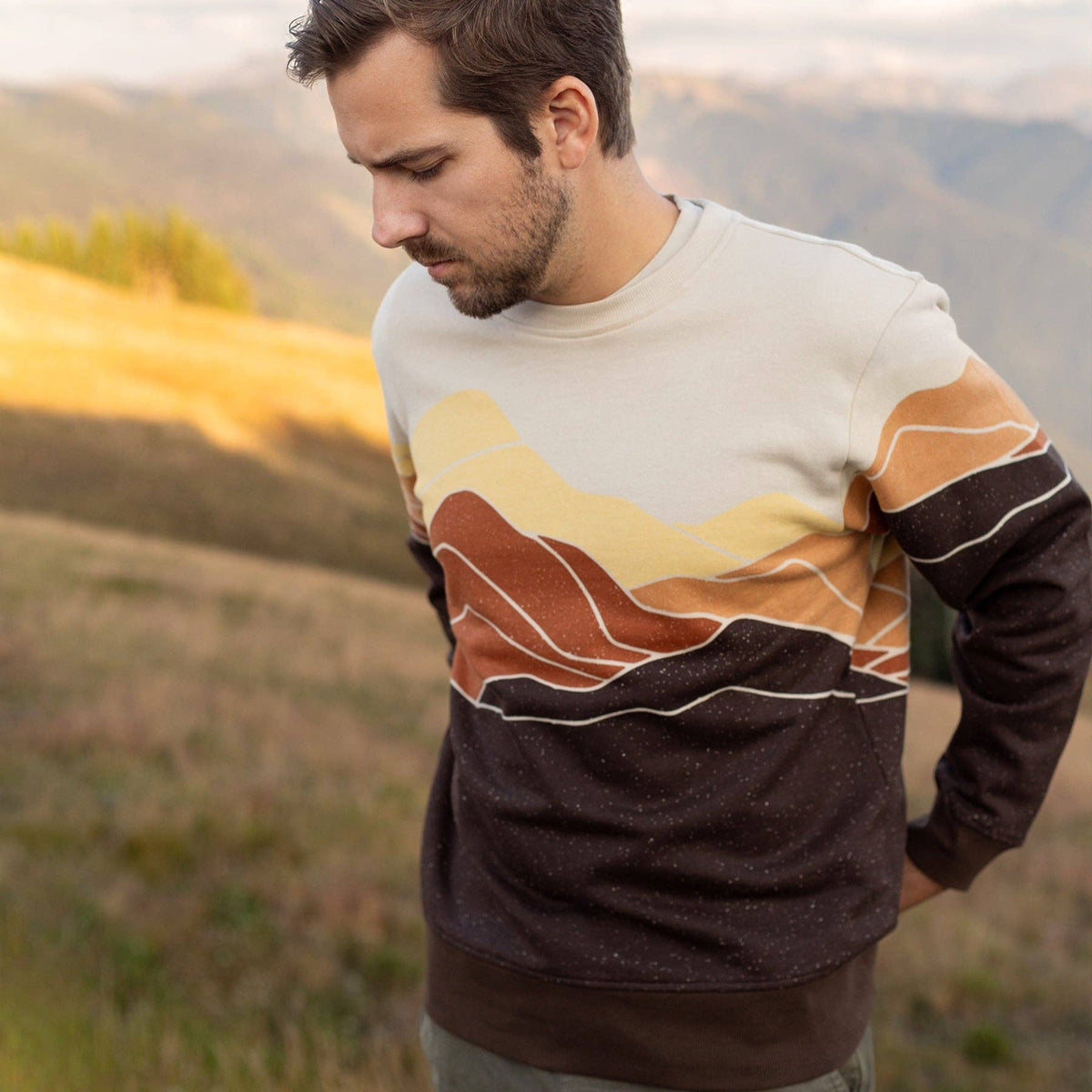 Retro Range Pullover