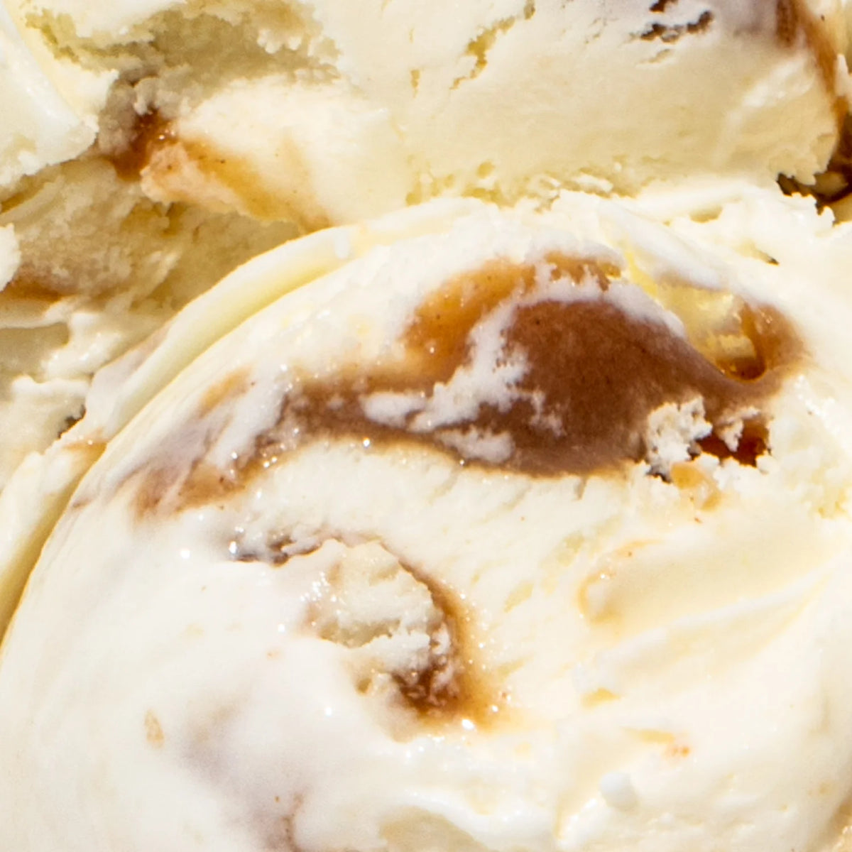 Skillet Cinnamon Roll Ice Cream Pint