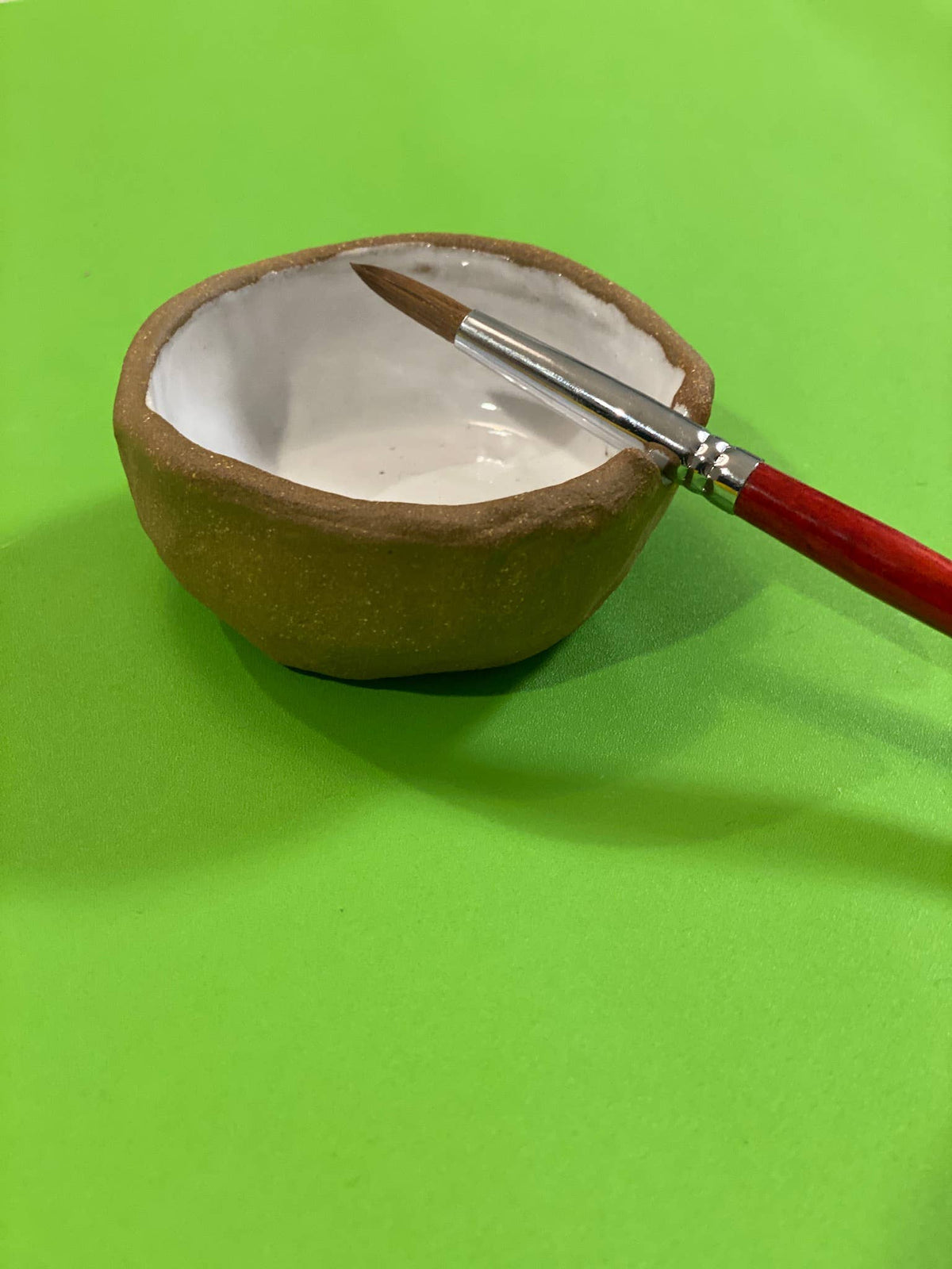 Hybrid Paint Brush Rest and Mixing Dish