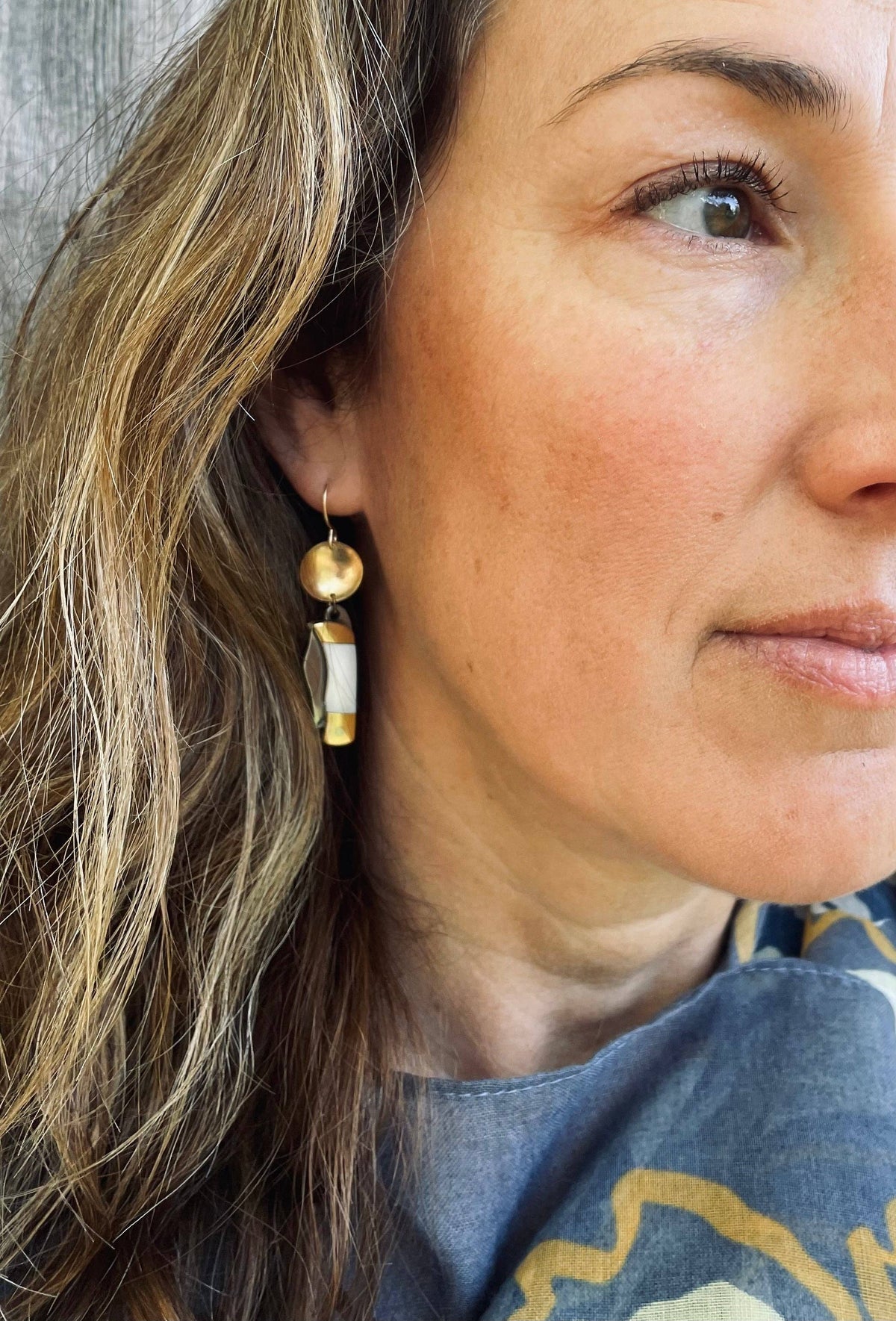 The Billie Earrings (Mother of Pearl)