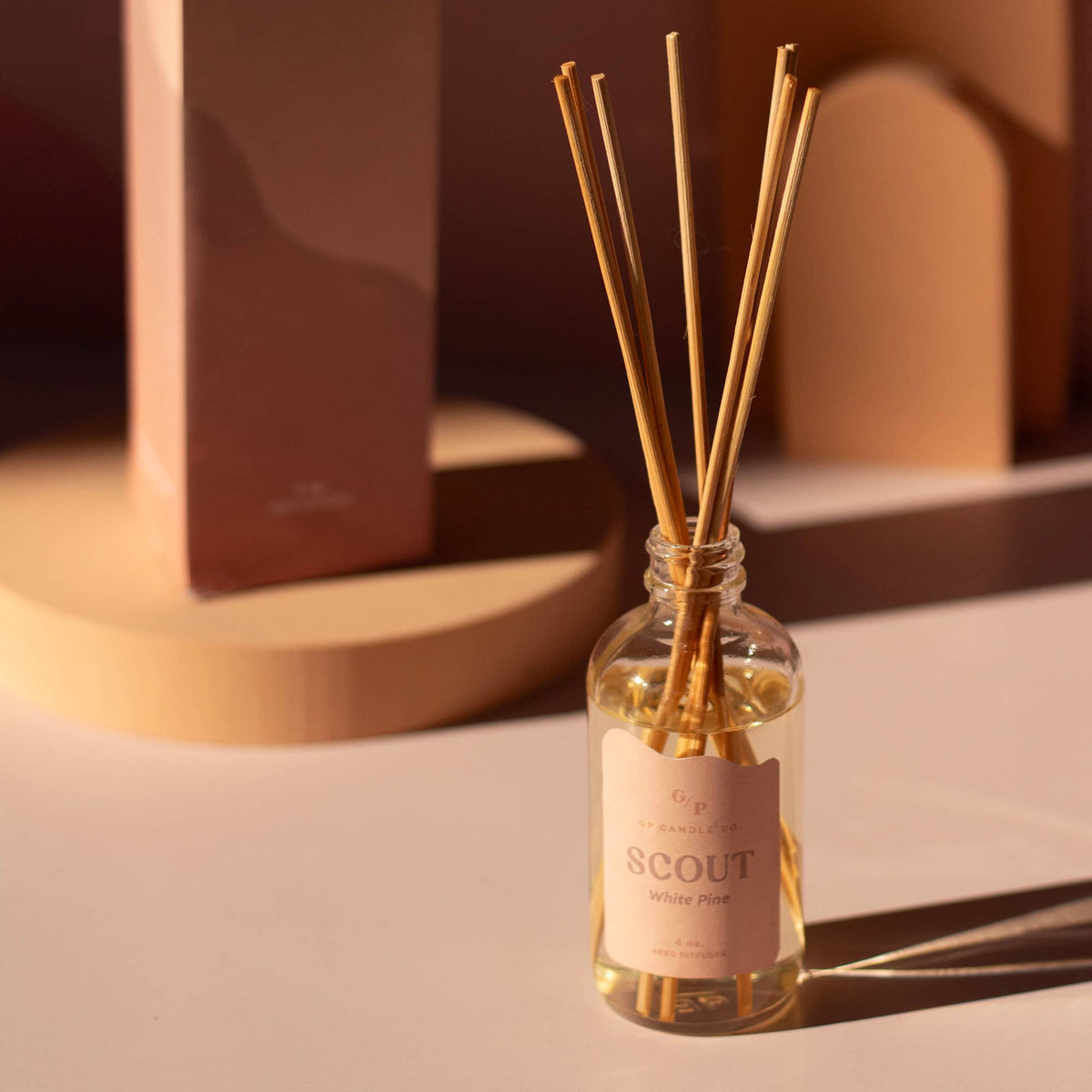 Scout Hue Reed Diffuser (White Pine)