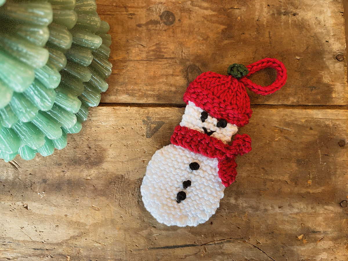 Knit Holiday Ornaments