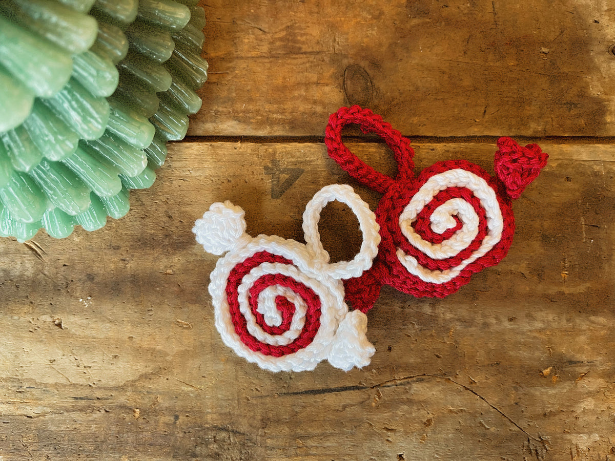 Knit Holiday Ornaments