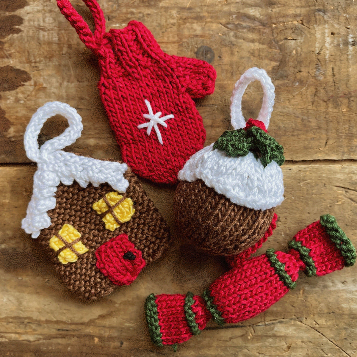 Knit Holiday Ornaments