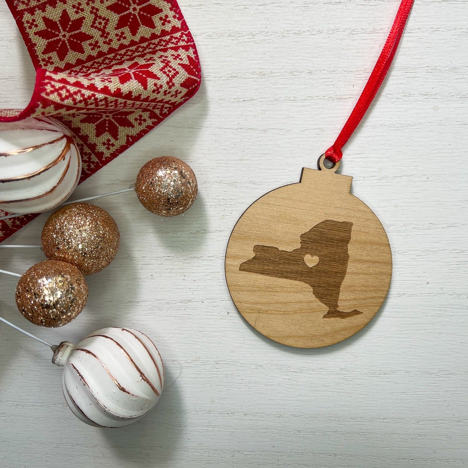 Mama bear wood slice Christmas ornament or magnet, laser